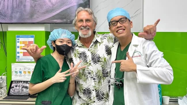 Slider image (3) Da Nang Implant Dental Clinic in Vietnam